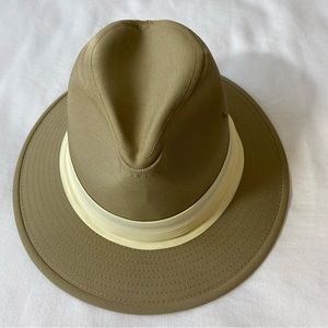 United Hatters Cap And Millinery Fedora Hat size Small Khaki Classic Minimalist